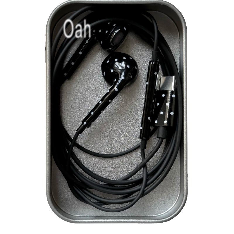 Oah Polka Dot Wired Earphones  - Usb C Earphone reseña y precio